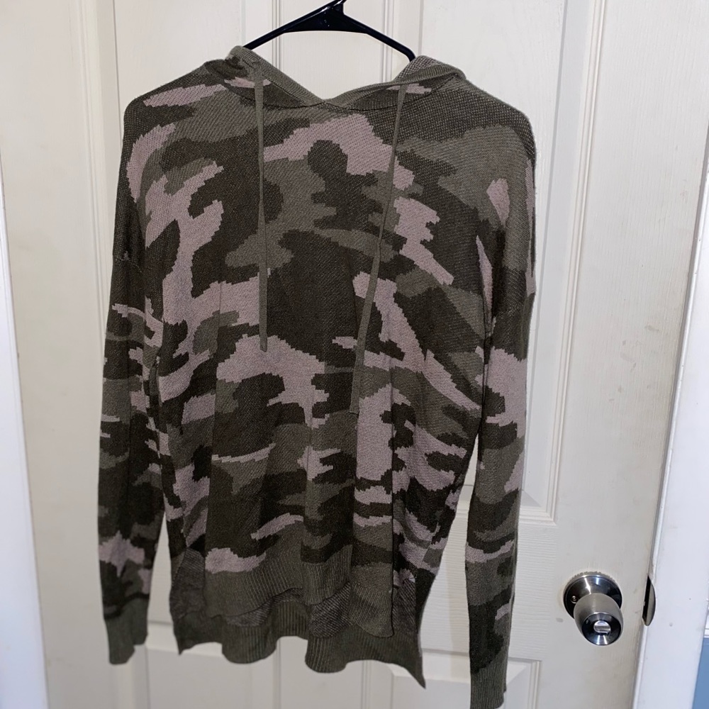Camo Long sweatshirt